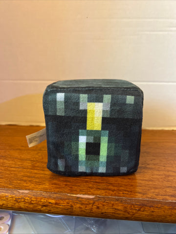 New Mojang Minecraft Stuffed Ender Chest Plushie From The Mine Chest Exclusive