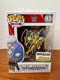 Rey Mysterio Autograph Amazon Exclusive GITD Funko POP!