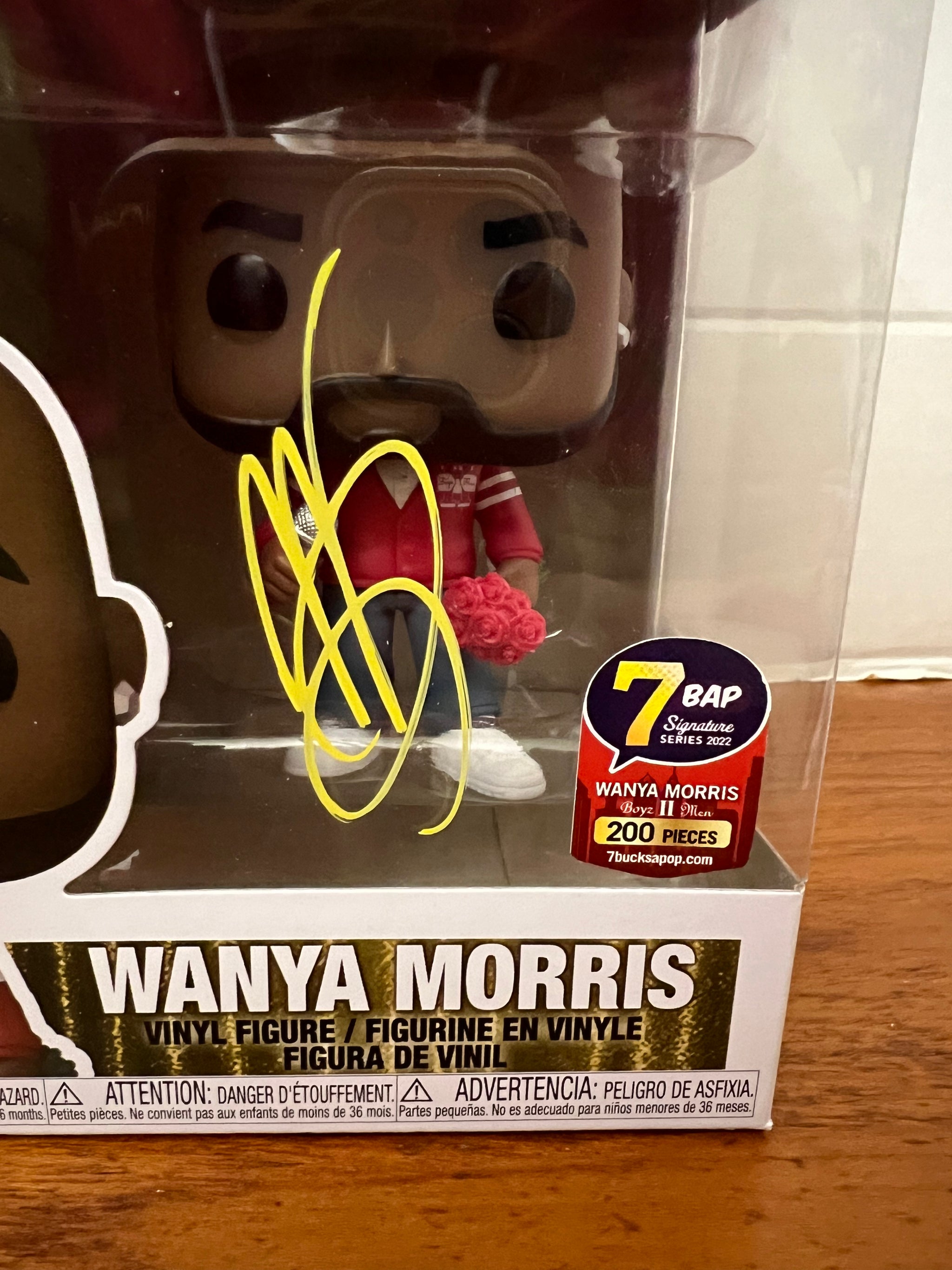 Boyz II Men VIPパス 直筆サイン入り s-l1200.jpg