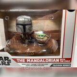 Moment Star Wars : The Mandalorian with the Child